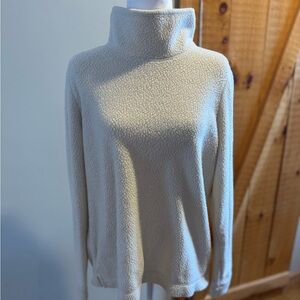 Cozy L.L. Bean Cream Women's Sherpa Turtleneck Sweater, M